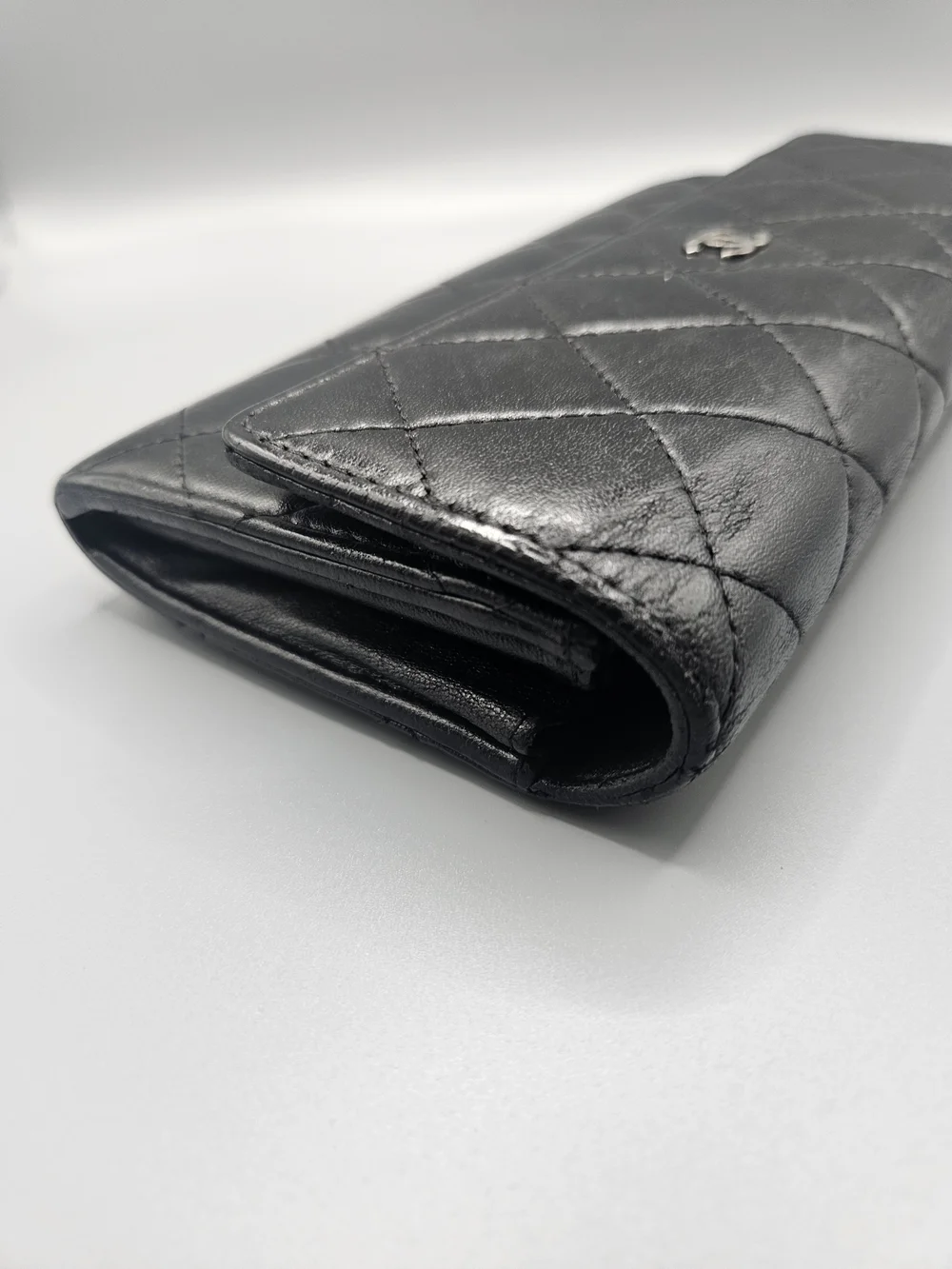 🖤CHANEL Authentic Black Quilted Leather Flap Wallet with Silver CC🖤